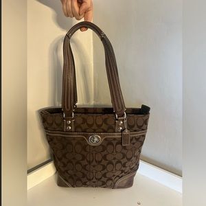 SOLD COACH Hampton F13973 brown LIKE NEW